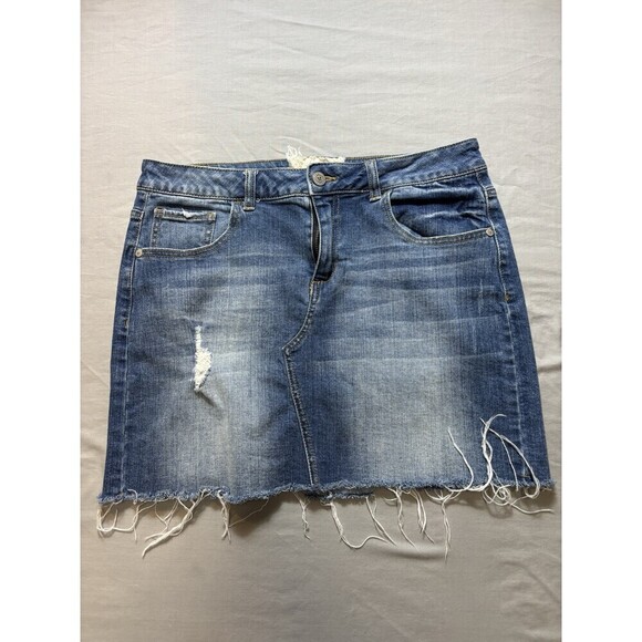 Altar'd State Dresses & Skirts - Altar'd State Denim JEAN Raw Hem 100% Cotton Skirt Sz Medium